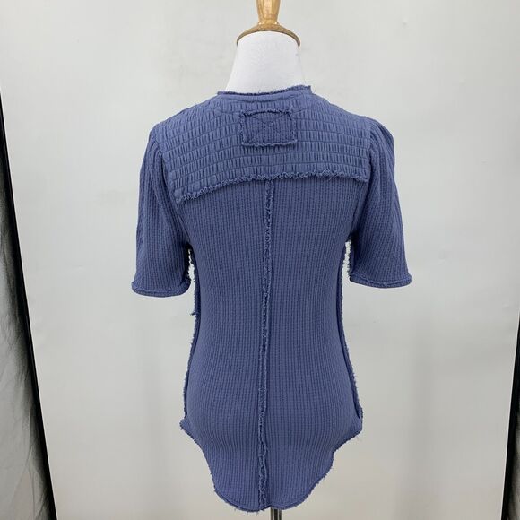 We the Free People Smocked Blouse Womens S Small Blue Jay Textured Curved Hem - Picture 3 of 11